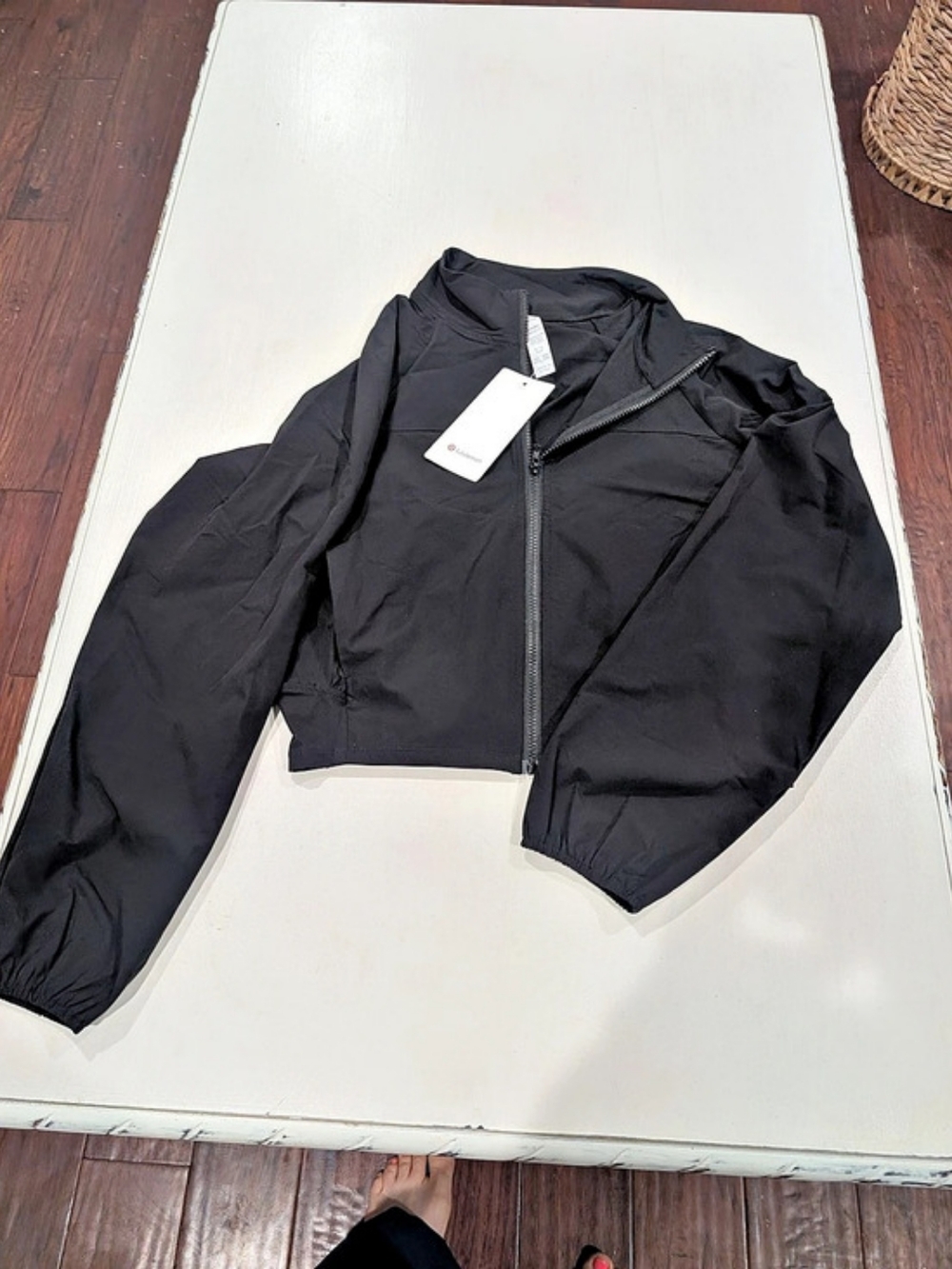 lululemon Black Lightweight Jacket Size Large NWT